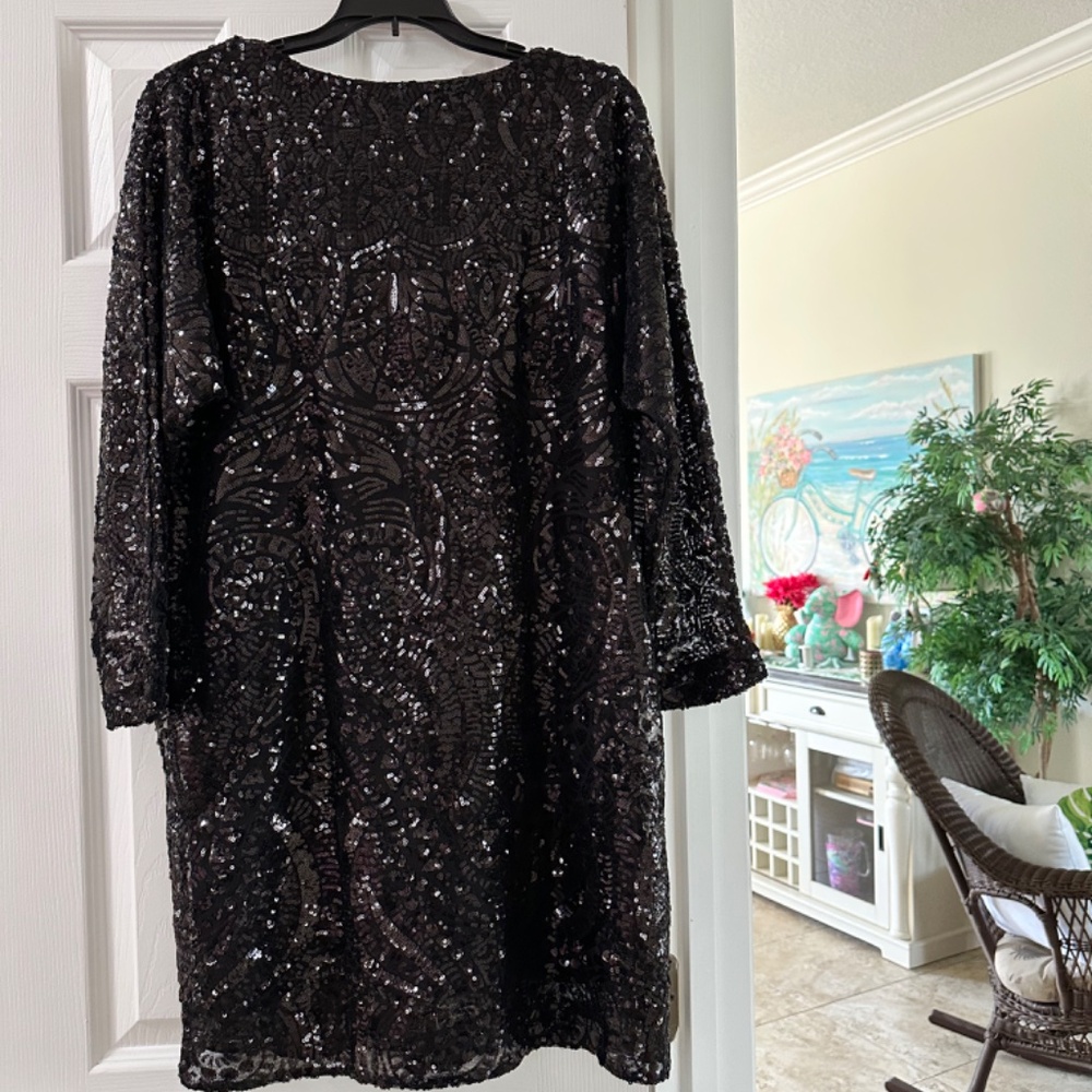 Lilly Pulitzer EUC Leclair Black Sequin Dress, Size Medium - Picture 2 of 8